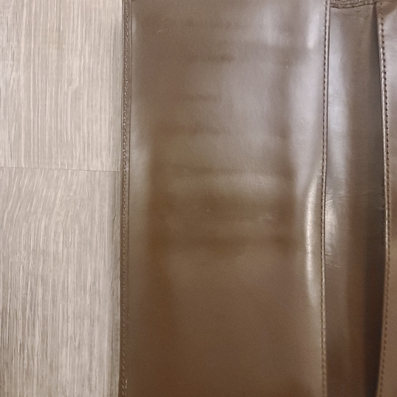 Gucci womens long wallet - Picture 14 of 16